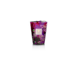 Max 24 Arty Flowers Water Lily